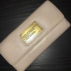 Marc by Marc Jacobs beige wallet